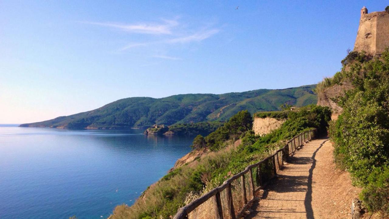 Appartement Sogno Azzurro à Porto Azzurro Extérieur photo
