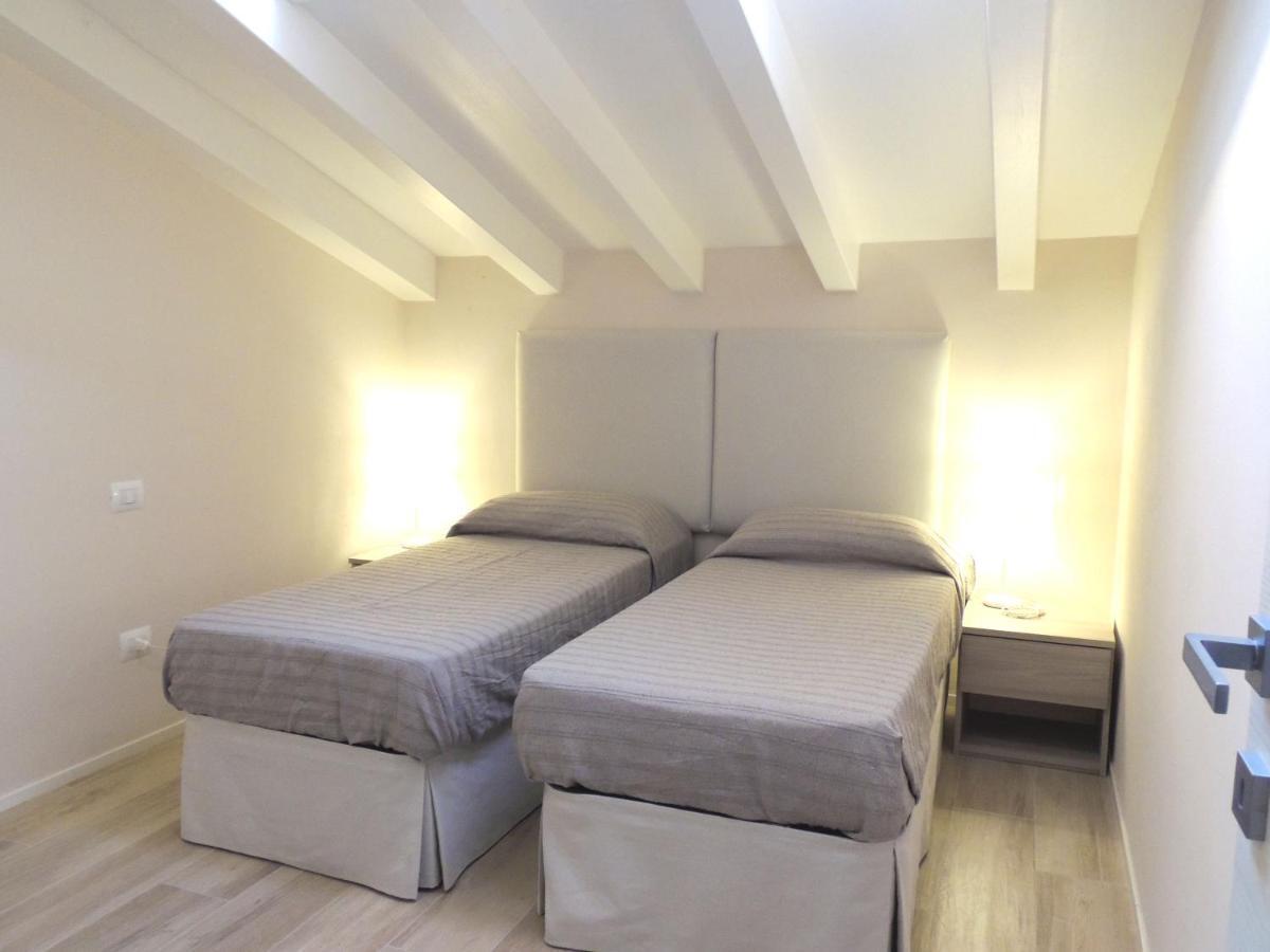 Appartement Sogno Azzurro à Porto Azzurro Extérieur photo